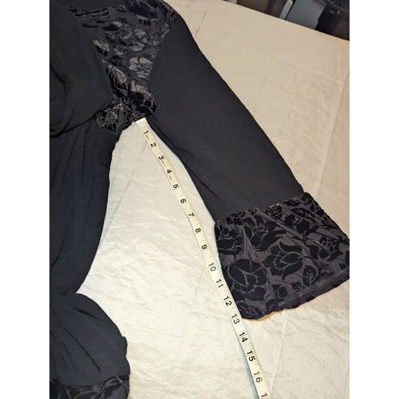 Artesia Women's Size XL Black Velvet Flare Arm Knee Length Dress Long Sleeve - Picture 13 of 15